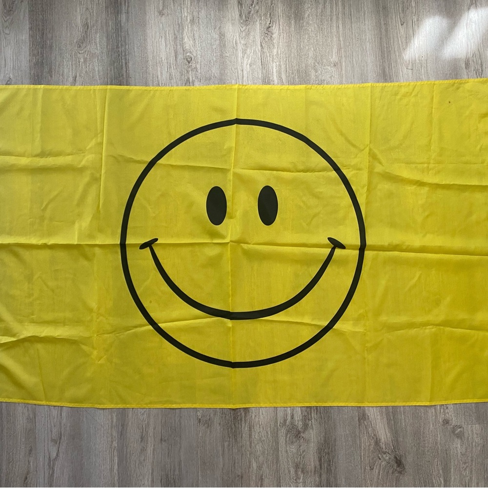 Yellow Smiley Face Flag